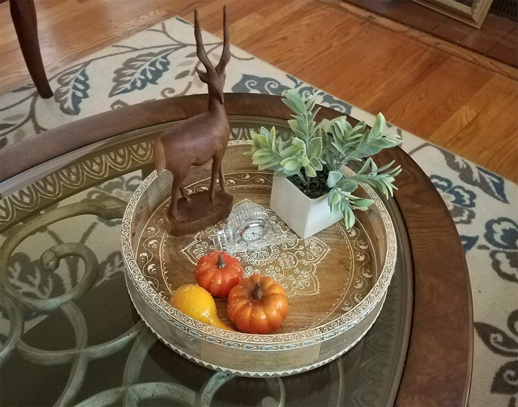 Fall decor ideas for coffee table styling