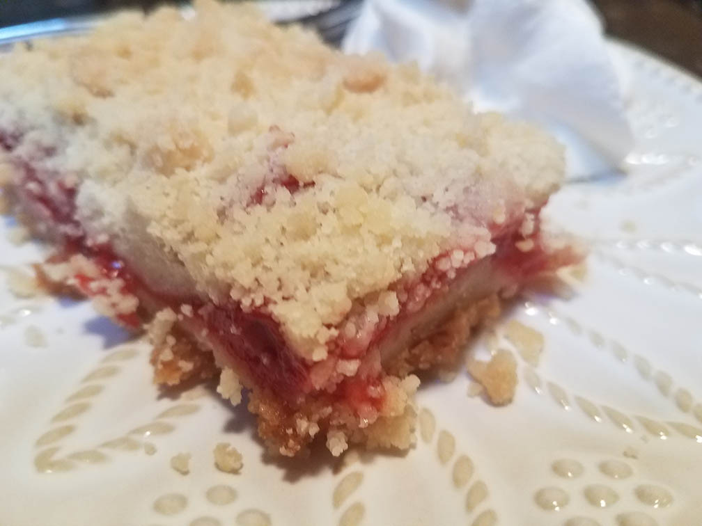 How to Make Cherry Crumble Pie Bars