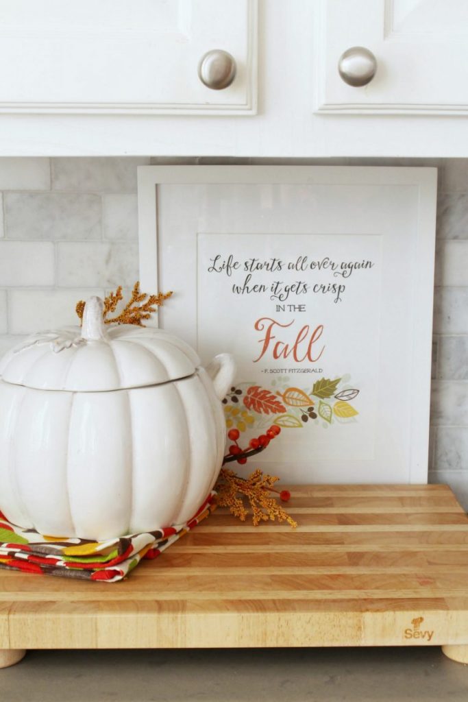 Fall kitchen countertop decor