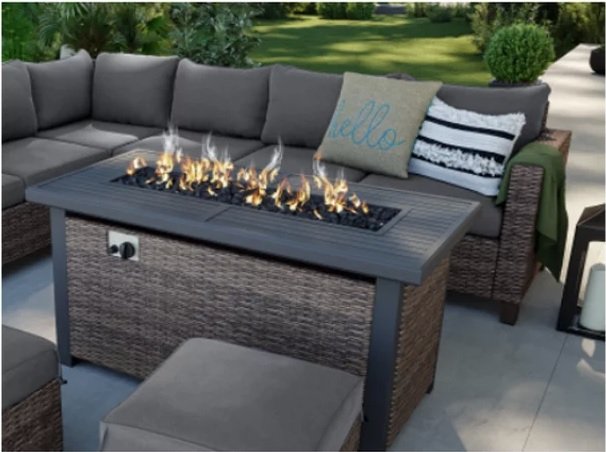 Easy Ways to Spruce Up Your Backyard with Furniture