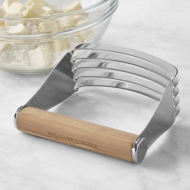 pastry cutter