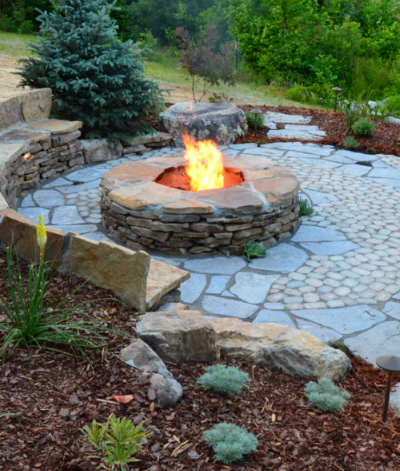 build a stone fire pit