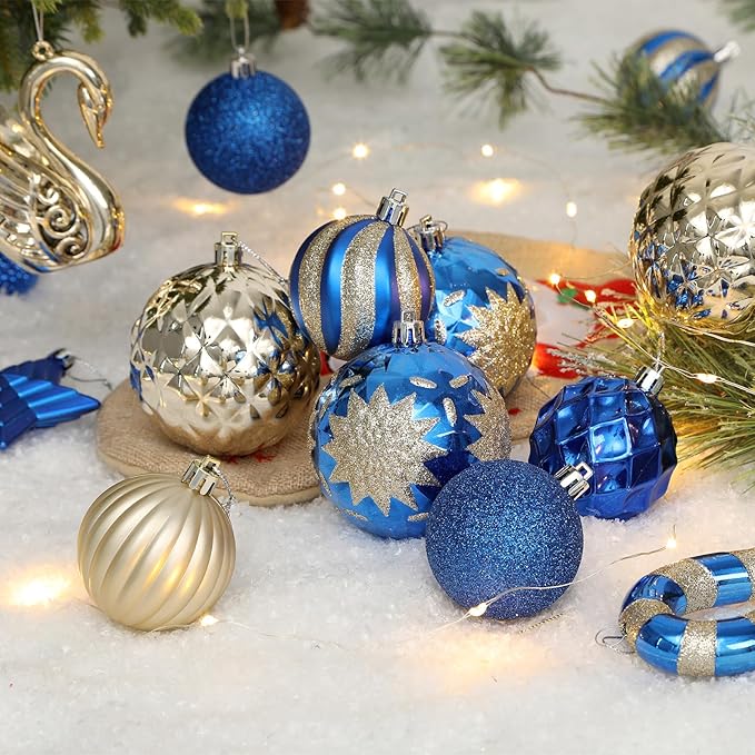 decorate a blue Christmas tree