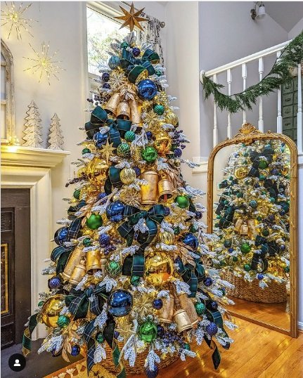 Elegant gold and blue christmas tree