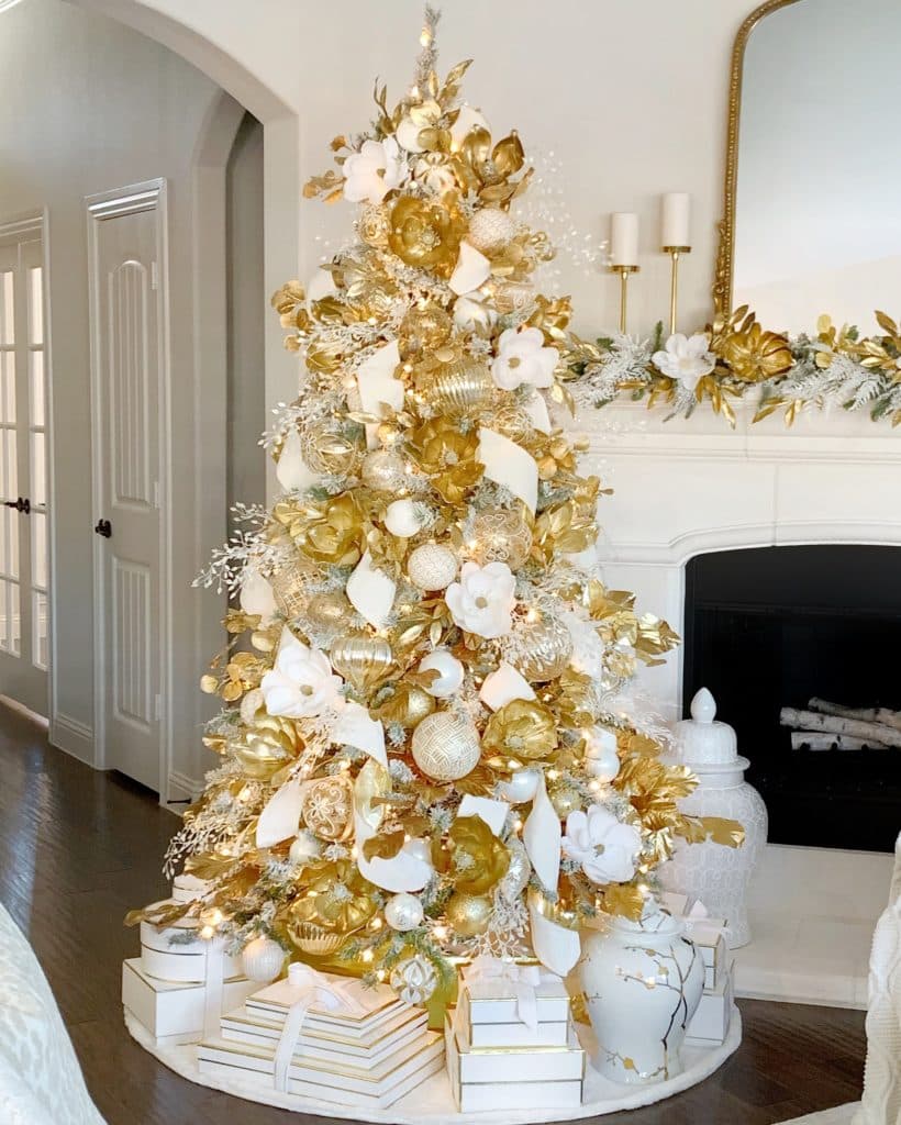 Gold Christmas Tree Decorating Ideas